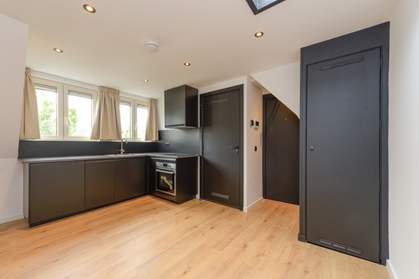 Medium property photo - 1e Middellandstraat, 3021 BE Rotterdam